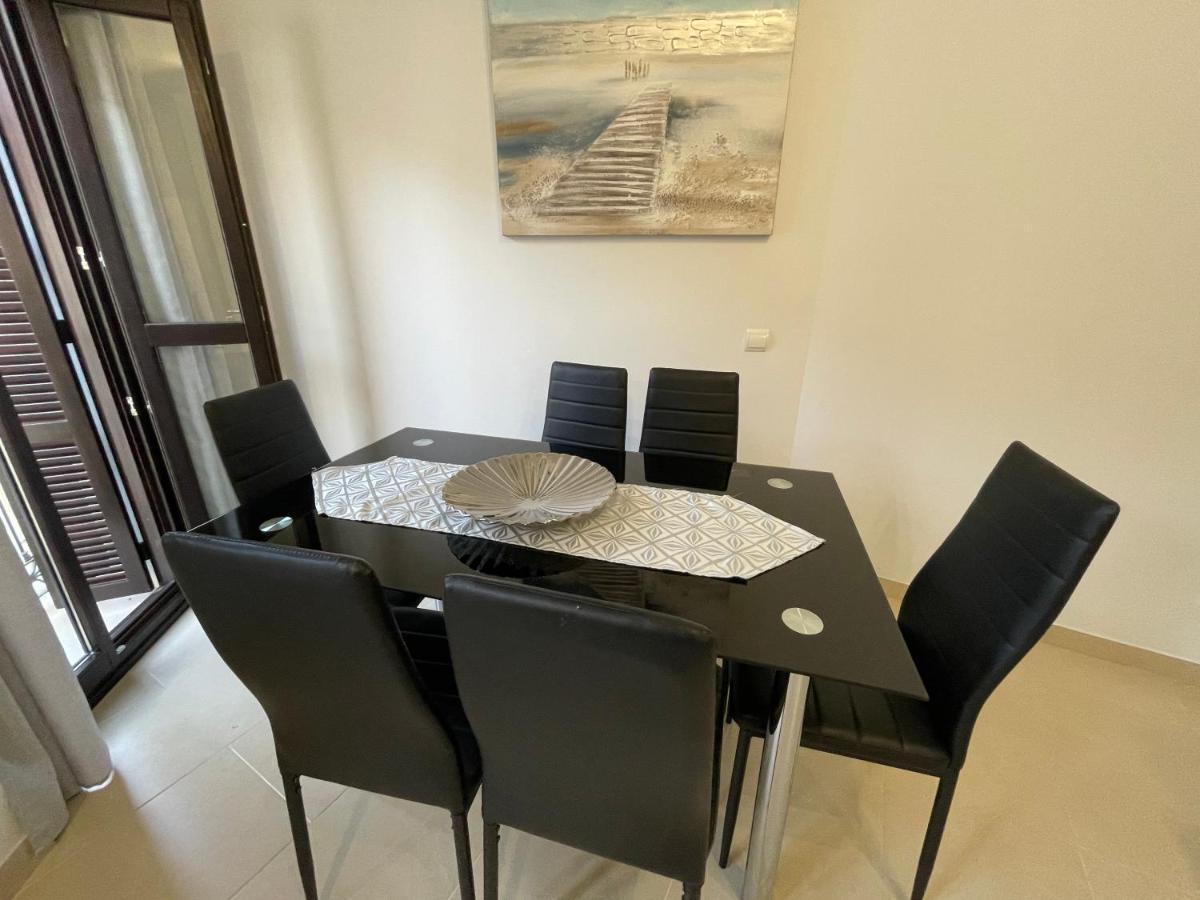 Royal Suites Estepona By Croma Bagian luar foto