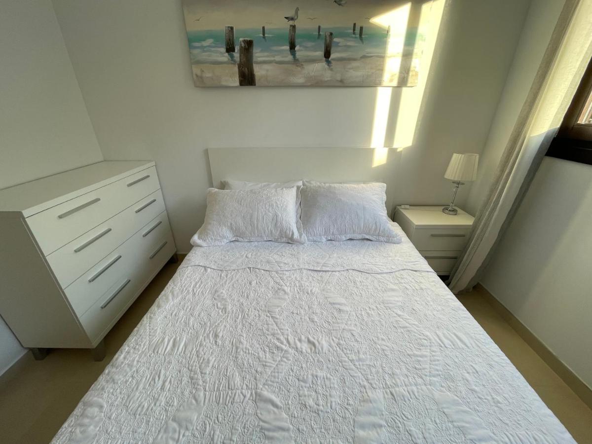 Royal Suites Estepona By Croma Bagian luar foto