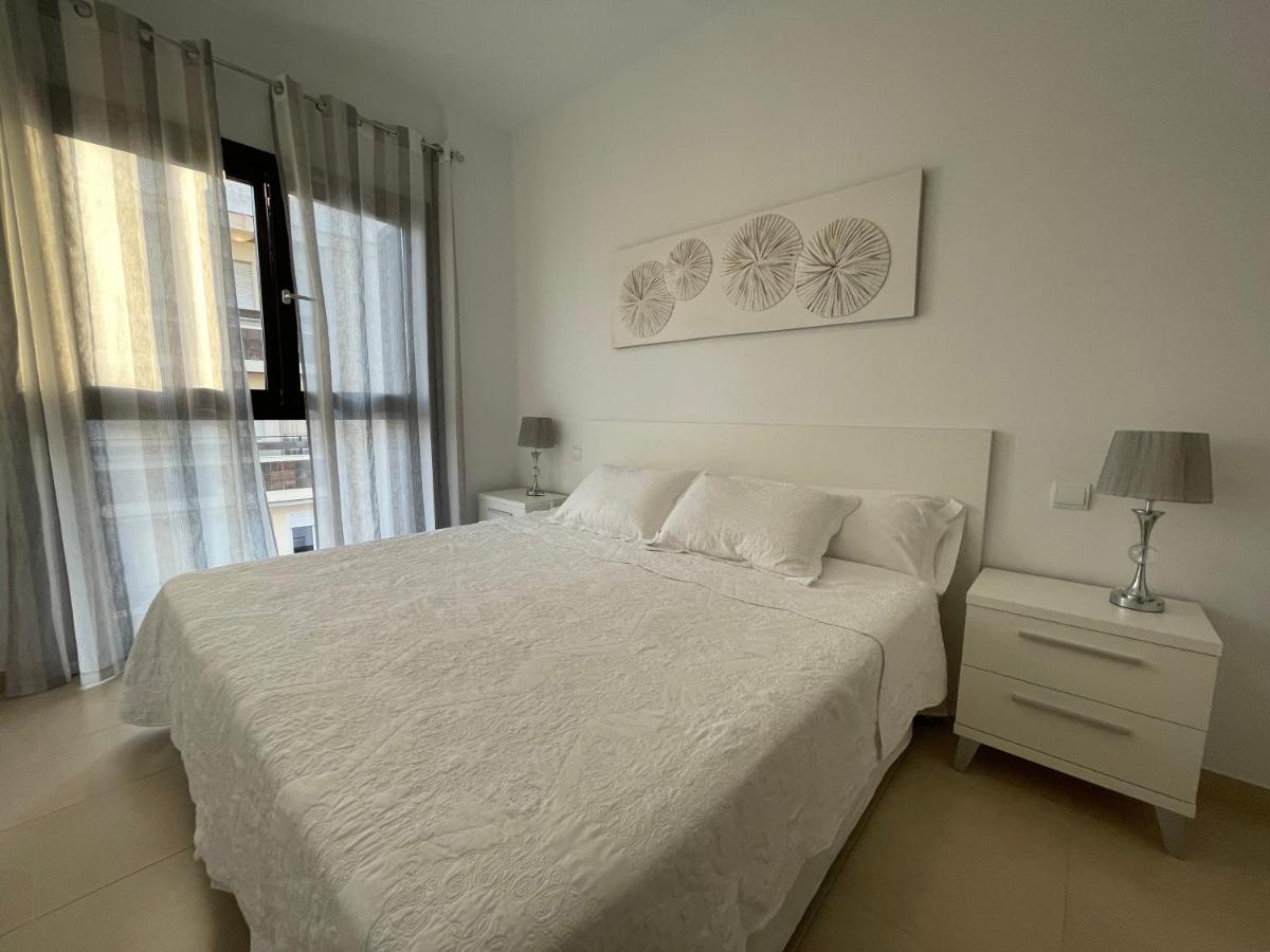 Royal Suites Estepona By Croma Bagian luar foto