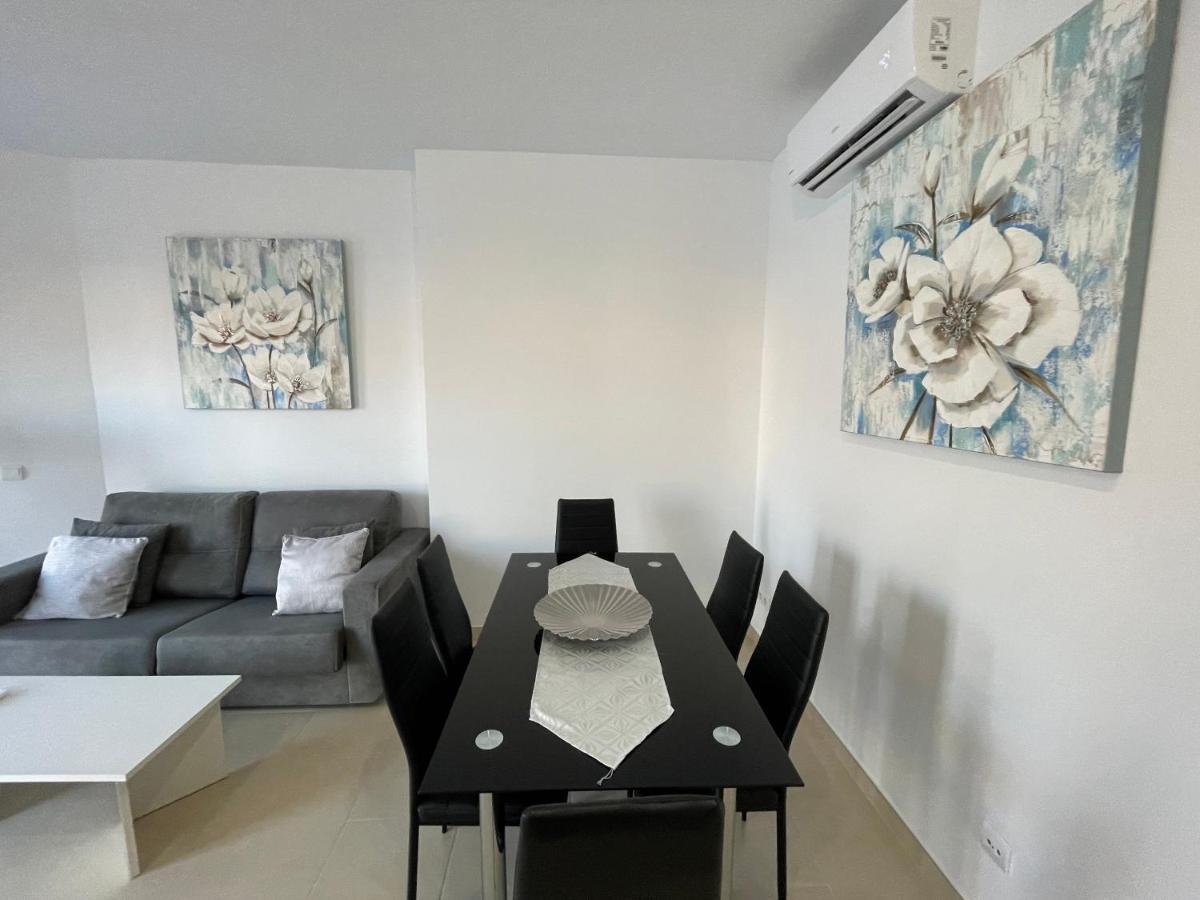 Royal Suites Estepona By Croma Bagian luar foto
