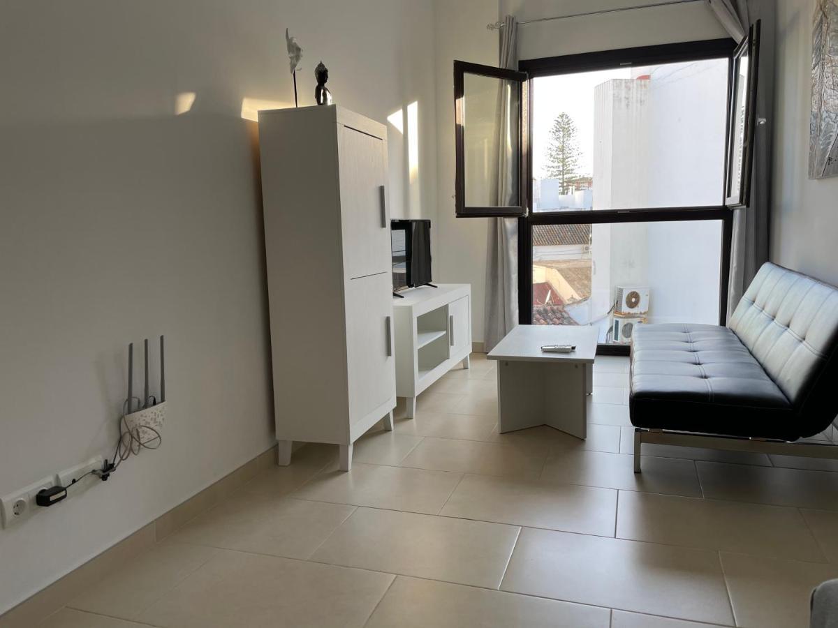 Royal Suites Estepona By Croma Bagian luar foto